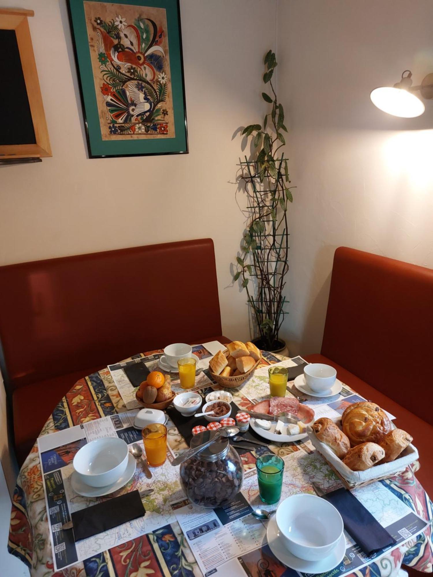 Chambres D'Hotes De L'Ile Du Saule Сомюр Екстериор снимка